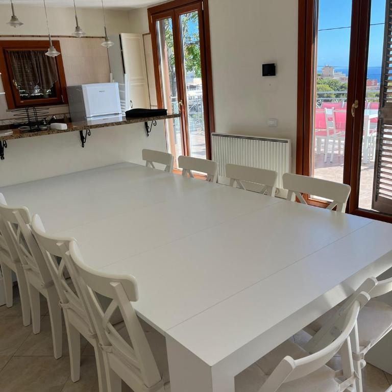 EDEN CAP : A delightful villa lodges 11 adults just one km away from Monte Carlo station - Villa - 34