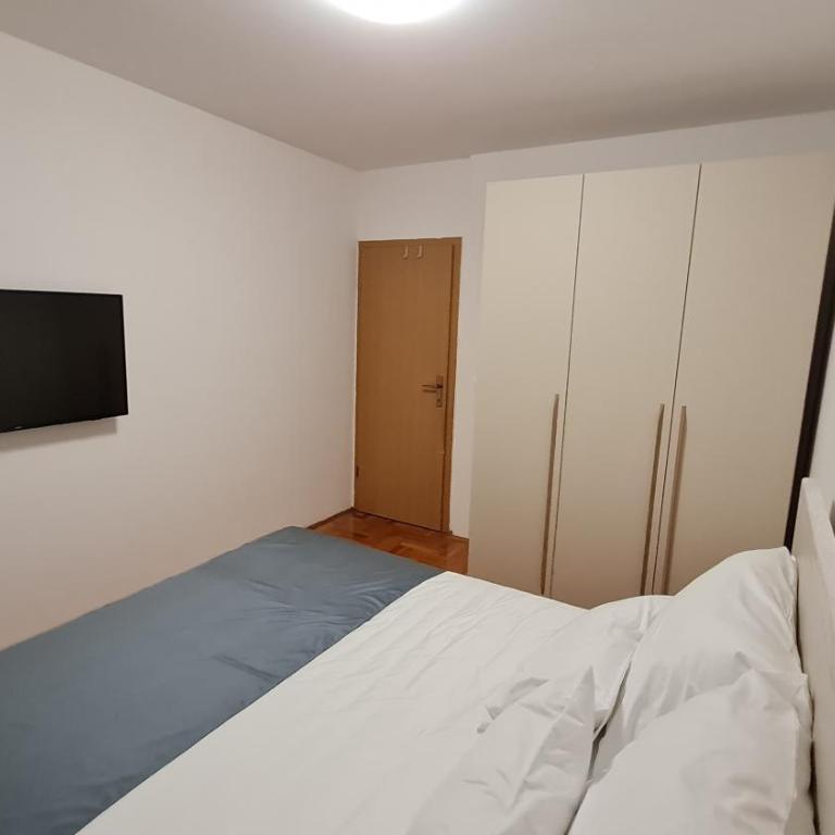 Memories apartment - Two-Bedroom Apartment - 3