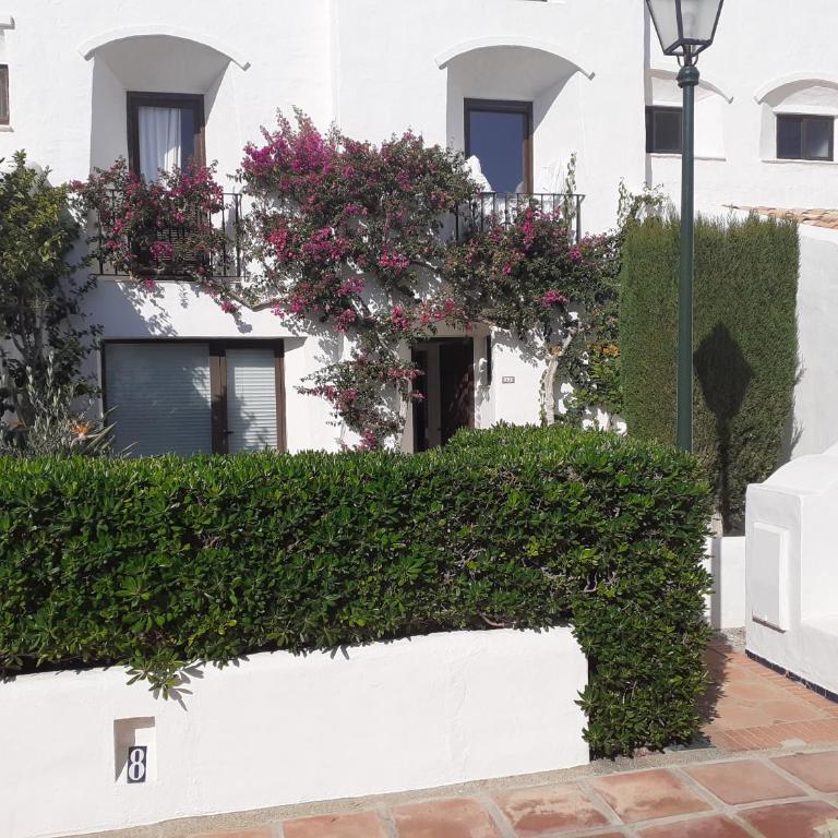 Estepona - Playa - 2 dormitorios con terraza y jardín al lado del mar Jo6 - Apartamento de 2 dormitorios - 20