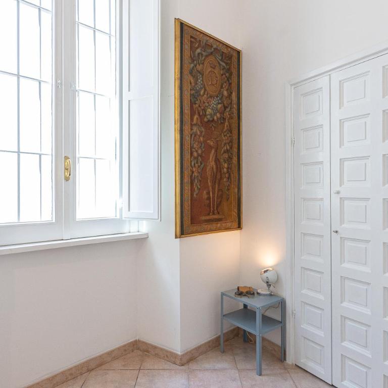 Amazing Historical Apartment - Jewish Ghetto - Two-Bedroom Apartment - 25