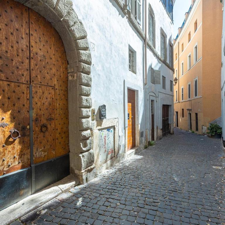 Amazing Historical Apartment - Jewish Ghetto - Two-Bedroom Apartment - 63