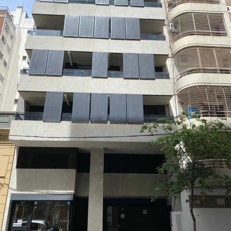 Monoambiente completo en zona centro, a 200 metros del rio - Estudio - 6