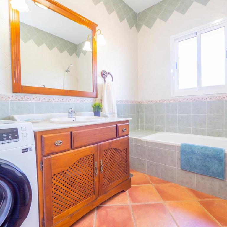 Cubo's Finca Los Acebuches - Two-Bedroom House - 37