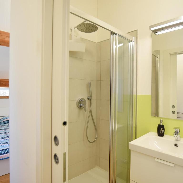 3 Bedroom Awesome Home In Ledro - Casa Vacanze con 3 Camere da Letto - 34