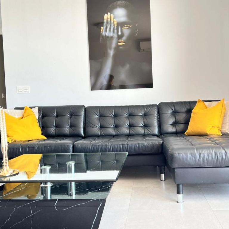 1º Línea de playa en pleno centro de Fuengirola - Apartamento de 3 dormitorios - 9