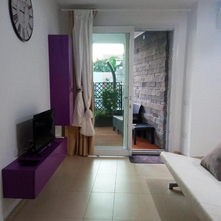 Norace House - Appartamento con 1 Camera da Letto - 2