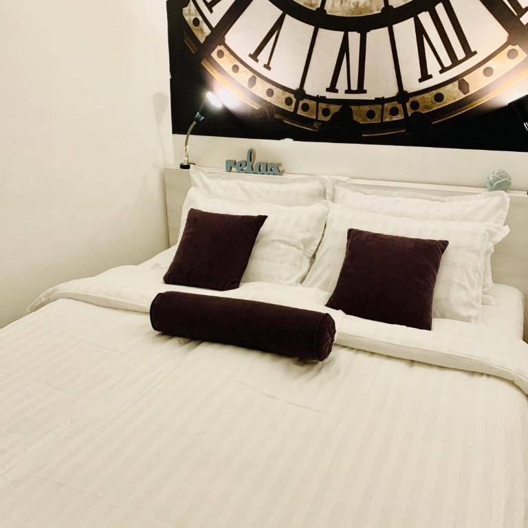 MONI Luxury Apartments - Two-Bedroom Apartment - 5