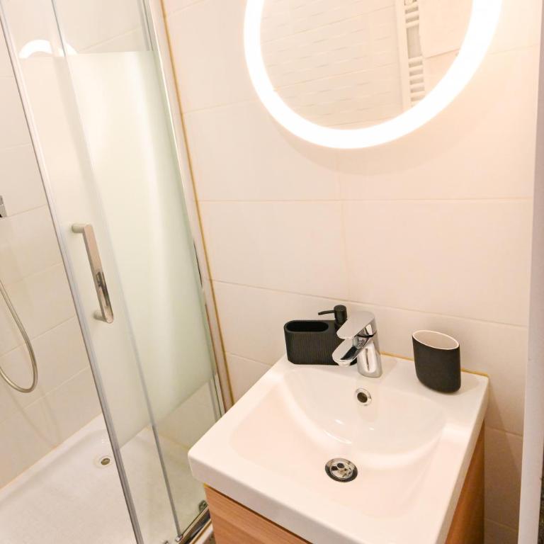 Verdun Doré - Parking gratuit, Netflix, Balcon, Internet Fibre - 2 Ch - Apartment mit 2 Schlafzimmern - 13