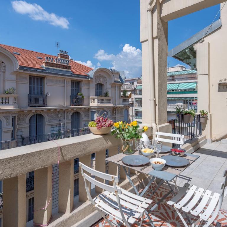 Heart of Nice, Authentic Niçois charm, terrace - Appartement 2 Chambres - 1