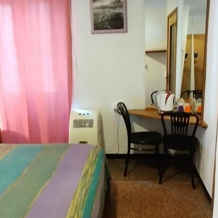 Hotel Major - Camera Matrimoniale con Bagno Privato - 1