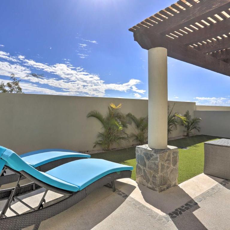 Luxe Cabo Casa w/ Own Rooftop Patio + Pool Access! - Casa - 1