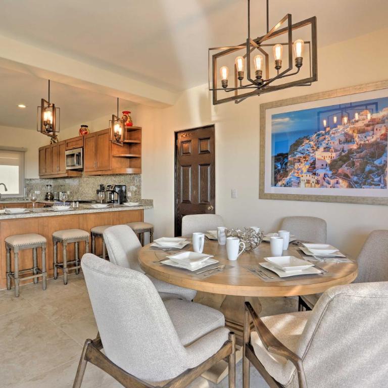Luxe Cabo Casa w/ Own Rooftop Patio + Pool Access! - Casa - 2