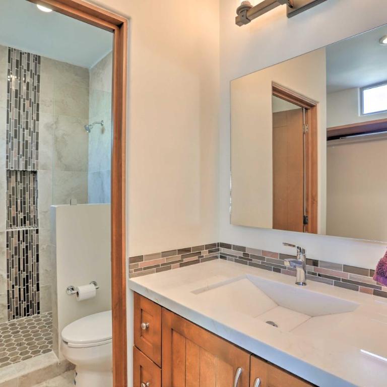 Luxe Cabo Casa w/ Own Rooftop Patio + Pool Access! - Casa - 16
