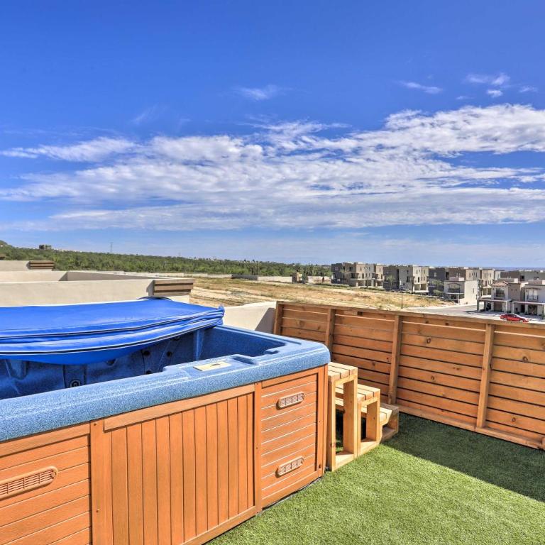 Luxe Cabo Casa w/ Own Rooftop Patio + Pool Access! - Casa - 23