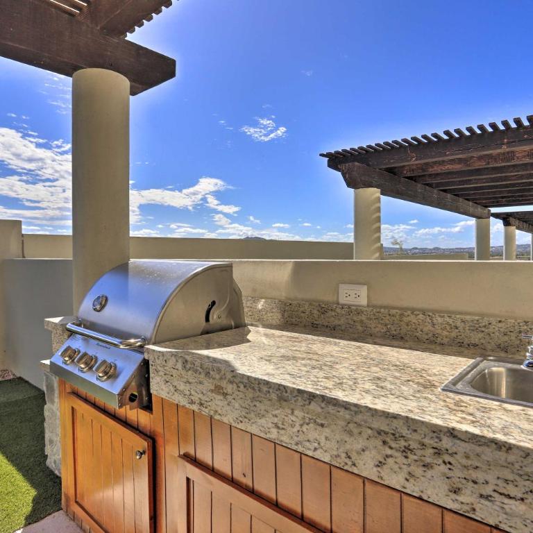 Luxe Cabo Casa w/ Own Rooftop Patio + Pool Access! - Casa - 28