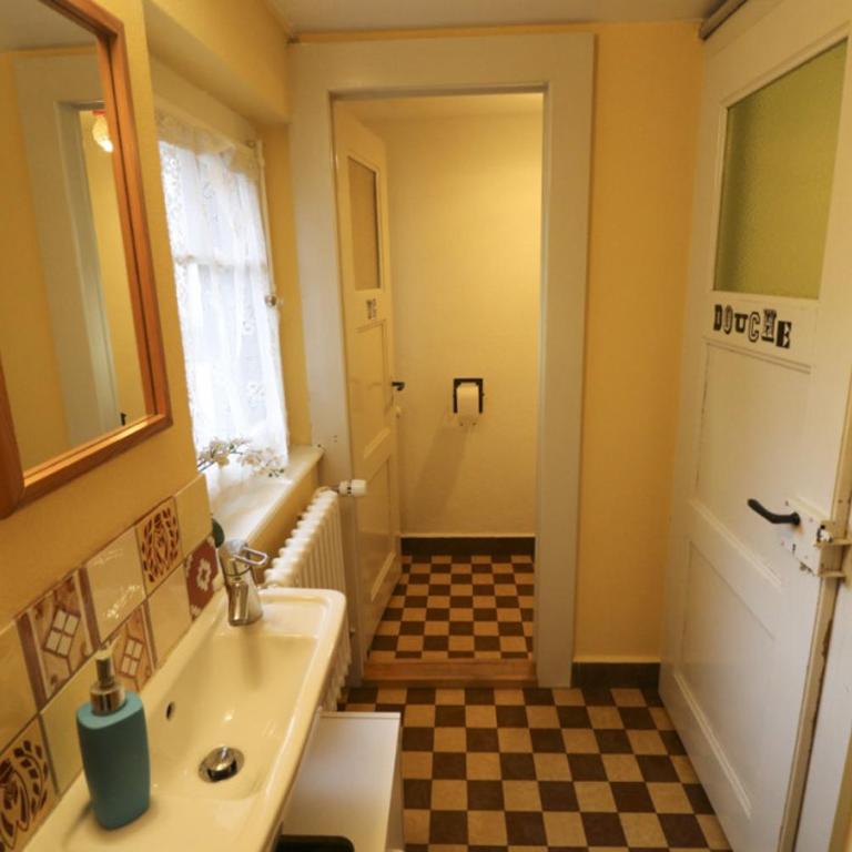 Chalet la Griotte - Fünfbettzimmer mit Gemeinschaftsbad - 1