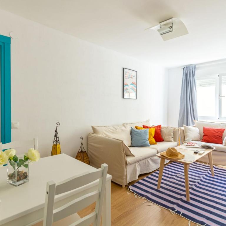 Colours Apartment and Garage Historical Center 4 pax - Apartamento de 3 dormitorios - 2