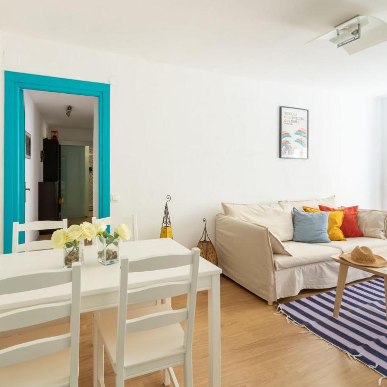 Colours Apartment and Garage Historical Center 4 pax - Apartamento de 3 dormitorios - 11