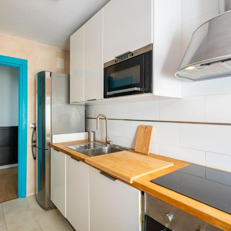 Colours Apartment and Garage Historical Center 4 pax - Apartamento de 3 dormitorios - 35