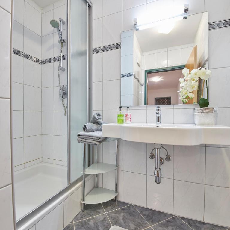 Am Zwölferkogel Appartements - Apartment mit Blick auf die Berge - 7