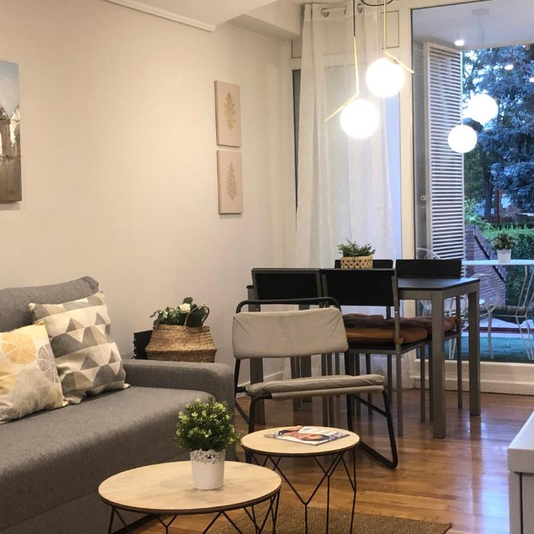 Alojamientos Castellana Jardín 1 y 2 PARKING Y PISCINA GRATIS!! - CASTELLANA JARDIN II. PLANTA BAJA - 6