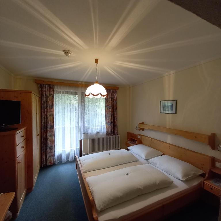 Hotel Pension Berghof - Doppelzimmer - 2