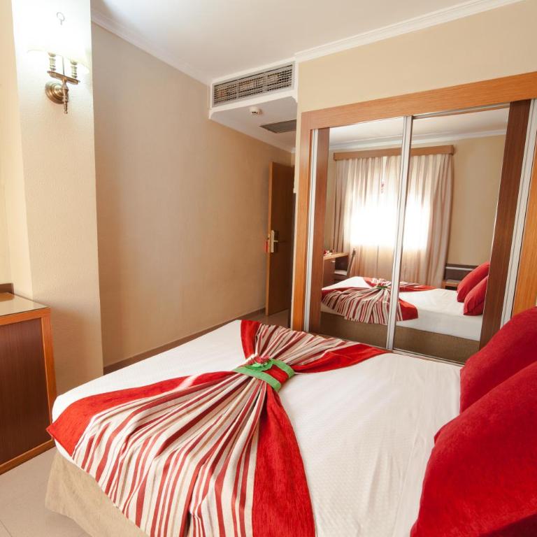 Hotel Regio 2 - Habitación Individual - 3