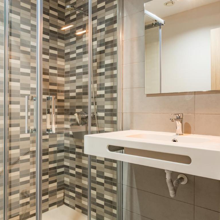 Modern apartment in residential complex with pools - Apartamento de 2 dormitorios - 14