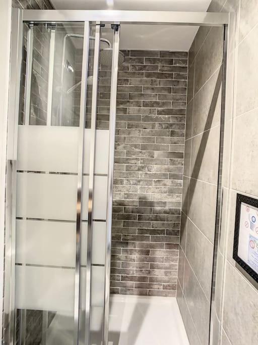 STUDIO GARE AMIENS TOUT ÉQUIPÉ NETFLIX WIFI 2PERS - Appartement 1 Chambre - 6