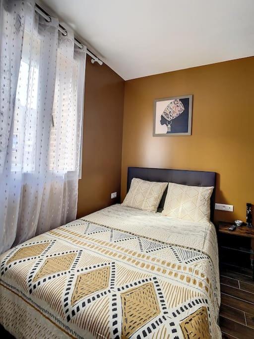 STUDIO GARE AMIENS TOUT ÉQUIPÉ NETFLIX WIFI 2PERS - Appartement 1 Chambre - 14