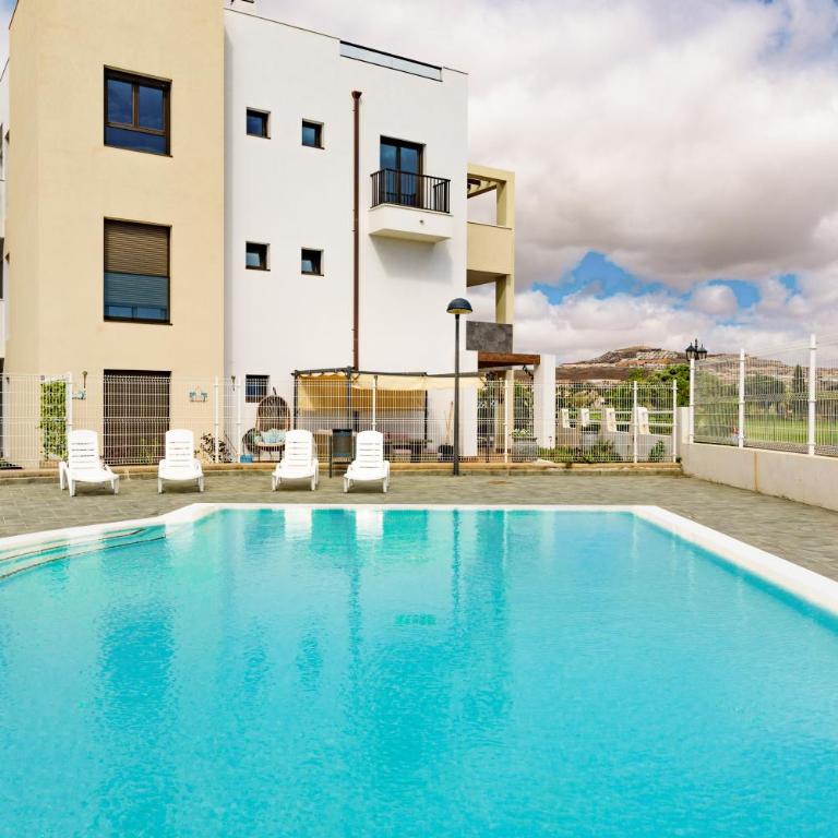Modern apartment in residential complex with pools - Apartamento de 2 dormitorios - 20
