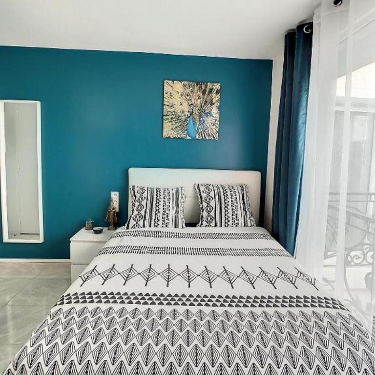 STUDIO COSY HYPER CENTRE GARE AMIENS WIFI NETFLIX 2 PERS - Appartement 1 Chambre - 12