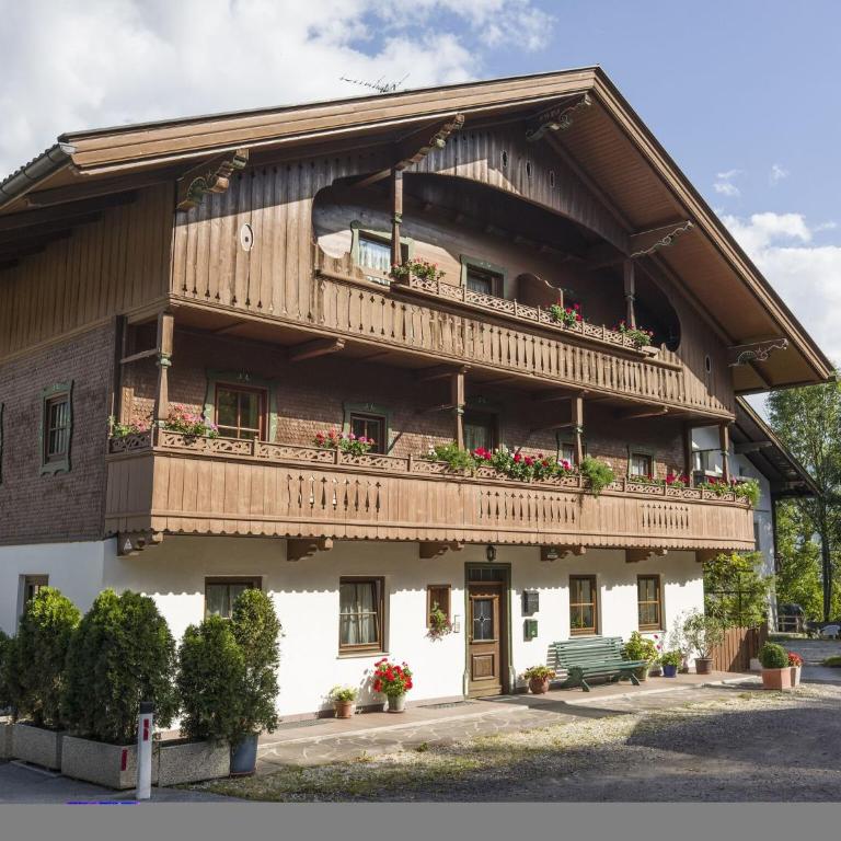 Apartment in Fügen near Hochzillertal Skiing - Apartment mit 2 Schlafzimmern - 6