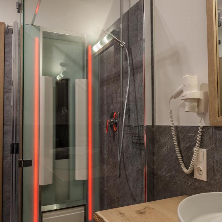 Apart Lodges Bernardes - Appartement 2 Chambres avec Balcon (4-7 Adultes) - 11