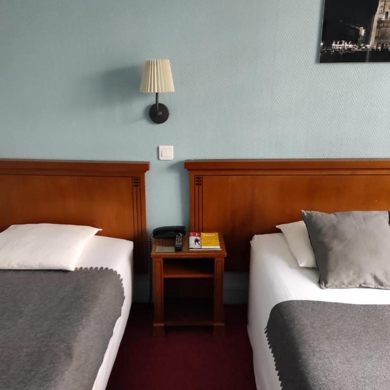 Hôtel Verlaine - Chambre Lits Jumeaux - 4