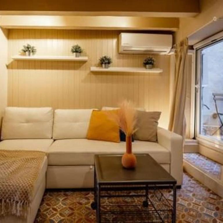 Lovely Coquette loft, heart of cuitat vella El Carmen Valencia - Apartment - Ground Floor - 10
