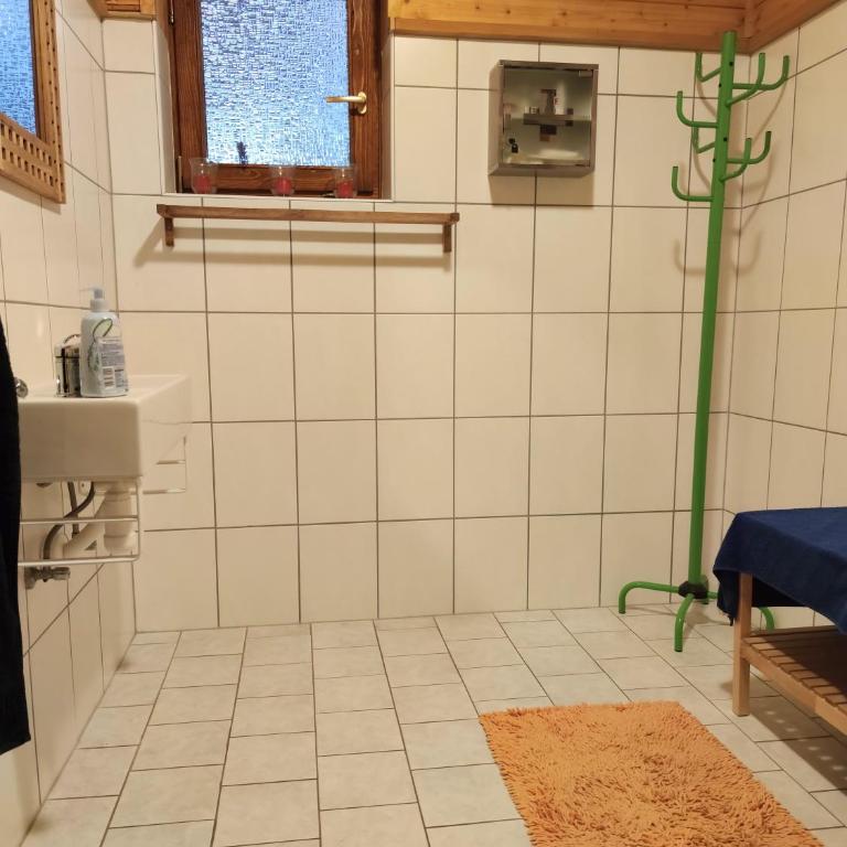 Gästehaus Moser - Doppelzimmer mit eigenem externen Bad - 6