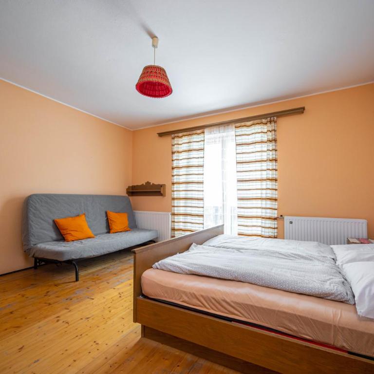 Sonnenhaus - Camera Quadrupla Economy con Bagno in Comune - 8