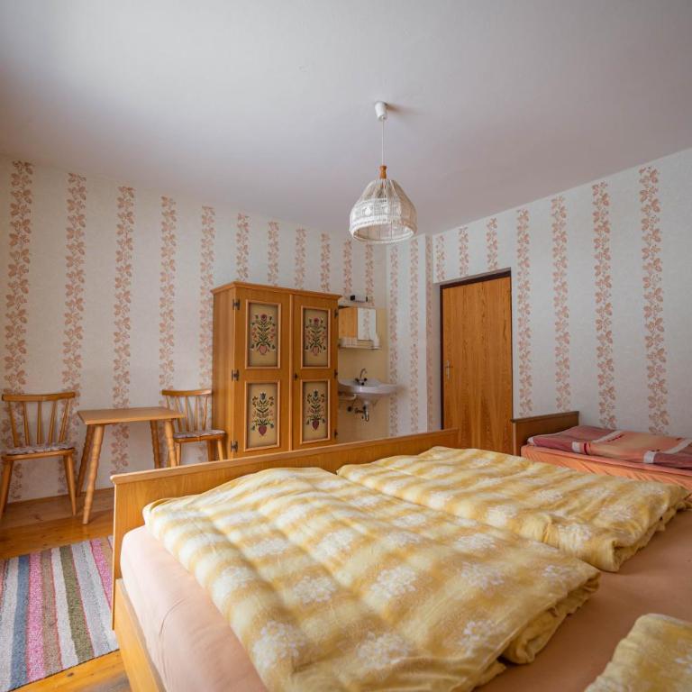 Sonnenhaus - Camera Quadrupla Economy con Bagno in Comune - 7