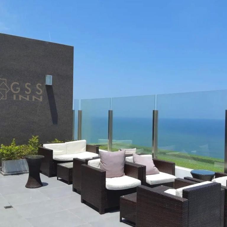 Beautiful apartment Near airport /cozy Oceanfront - Three-Bedroom Apartment - 17