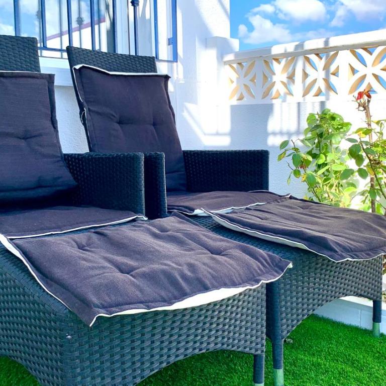 AP10 Vista Bahia 2 Piscina Jardin y Solarium - Two-Bedroom Apartment - 25