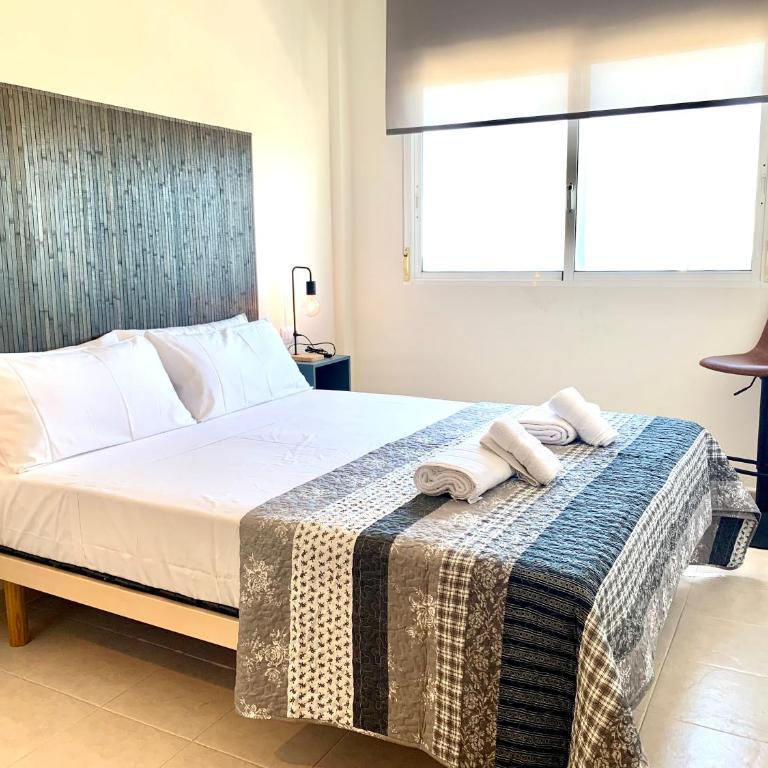 AP10 Vista Bahia 2 Piscina Jardin y Solarium - Two-Bedroom Apartment - 6