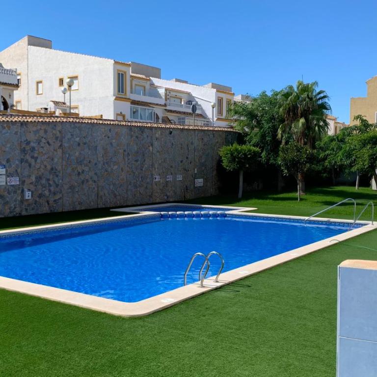 AP10 Vista Bahia 2 Piscina Jardin y Solarium - Two-Bedroom Apartment - 10