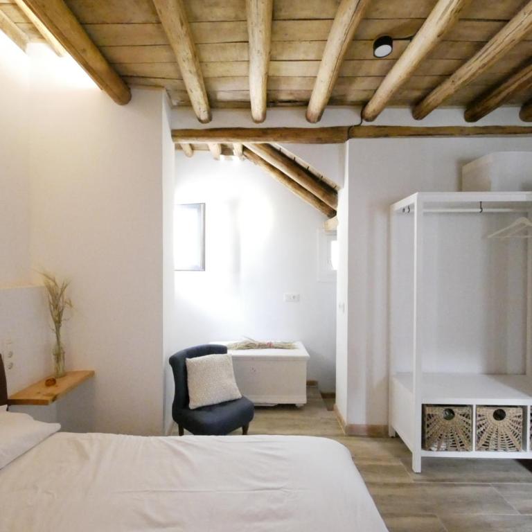 Baños del Agua - Two-Bedroom House - 11