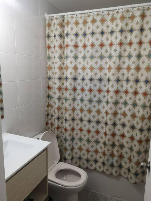 Depto Valparaíso con Vista al Mar y a la Bahía de Valparaíso - Three-Bedroom Apartment - 22