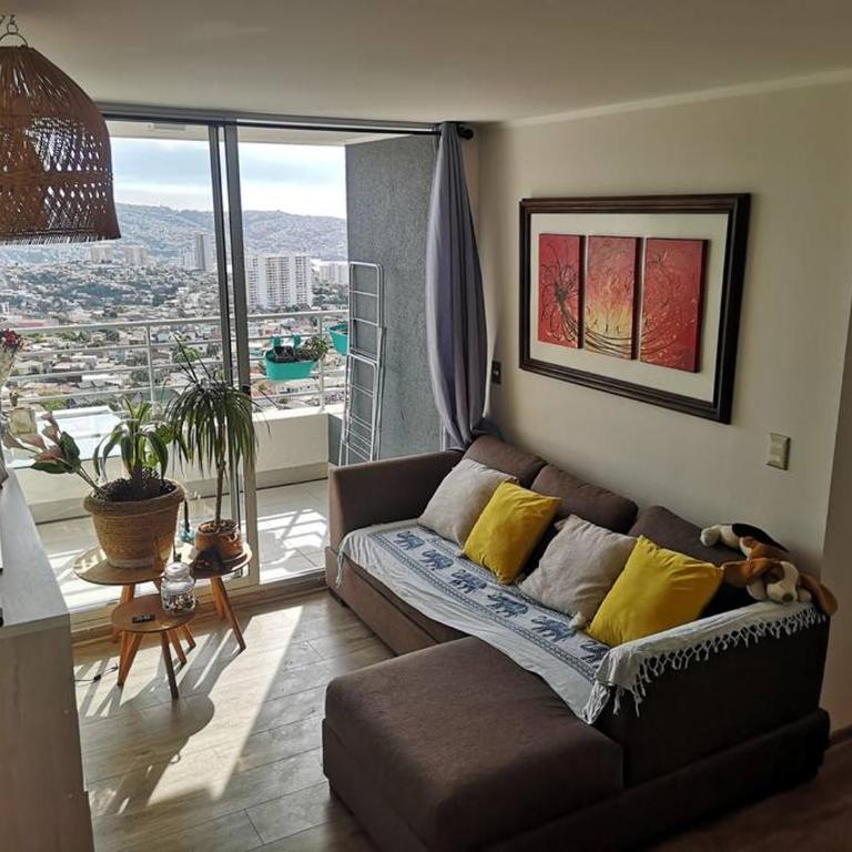 Depto Valparaíso con Vista al Mar y a la Bahía de Valparaíso - Three-Bedroom Apartment - 63