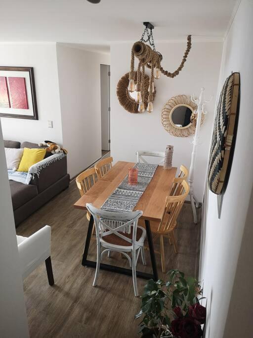 Depto Valparaíso con Vista al Mar y a la Bahía de Valparaíso - Three-Bedroom Apartment - 12