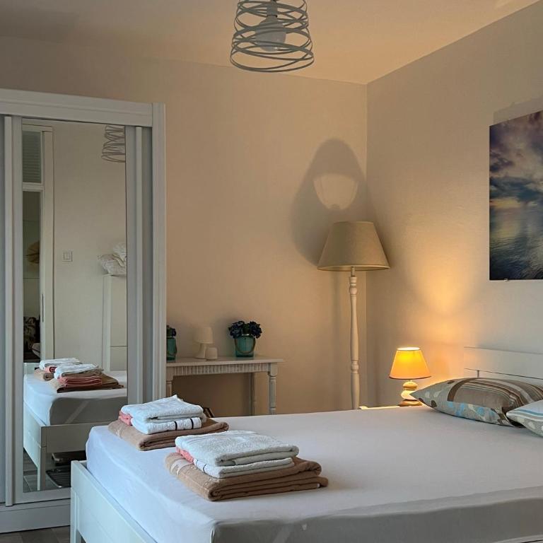 Seahaven - Apartment with Sea View - 15
