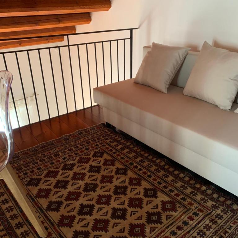 Palazzo resuttana - Appartamentino su 2 Livelli - 42
