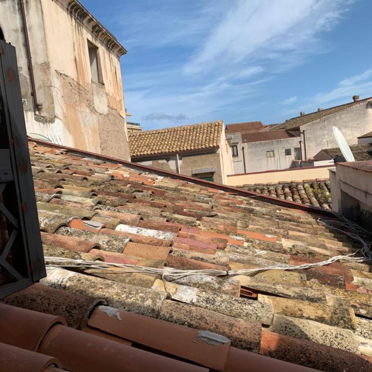 Palazzo resuttana - Appartamentino su 2 Livelli - 76